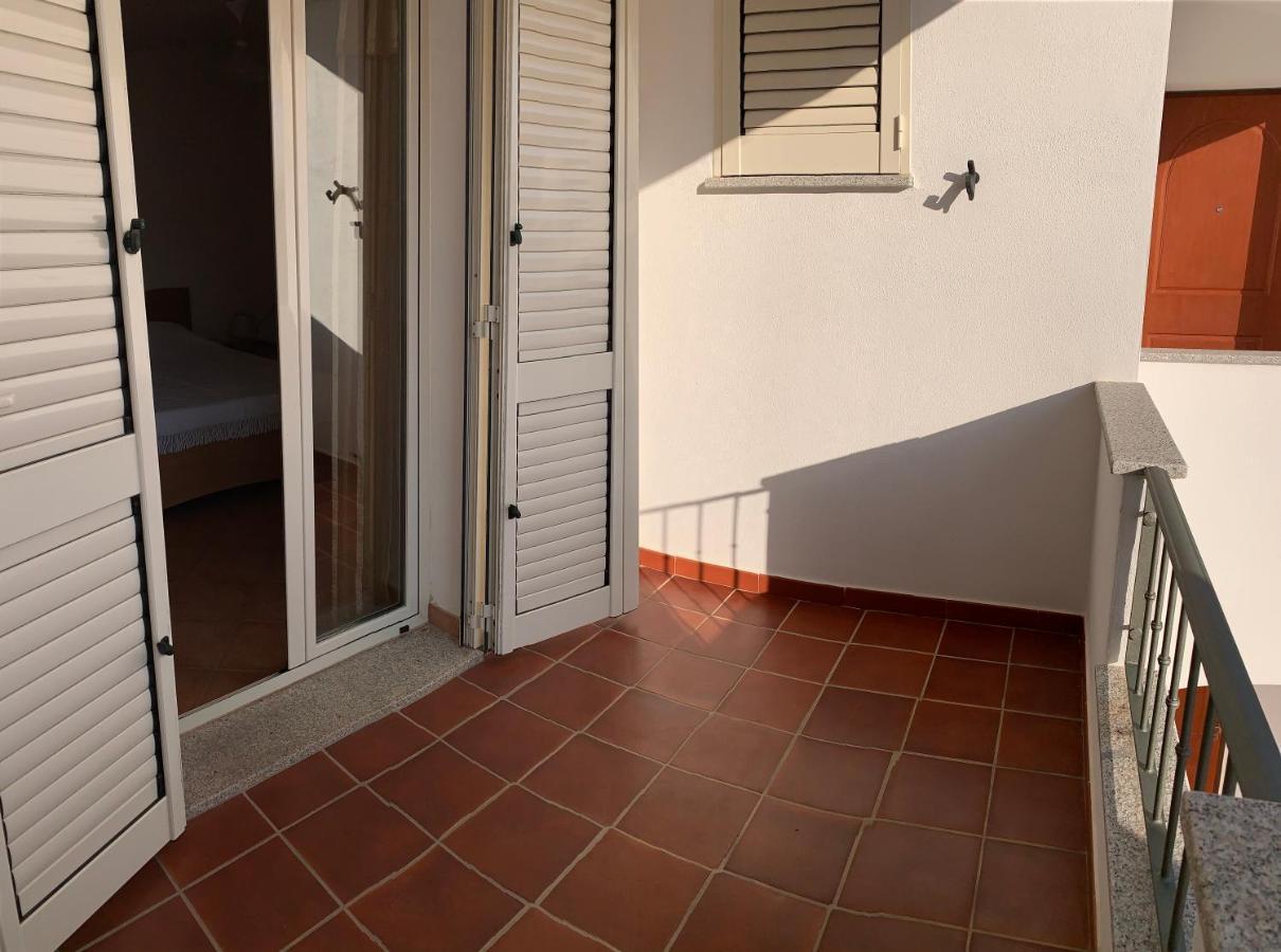 Ferienwohnung Delfino Cala Gonone Exterior foto